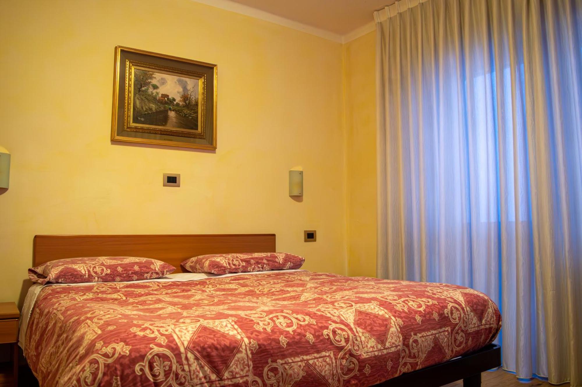 Hotel Serena - Tre Cime Views Auronzo di Cadore Room photo