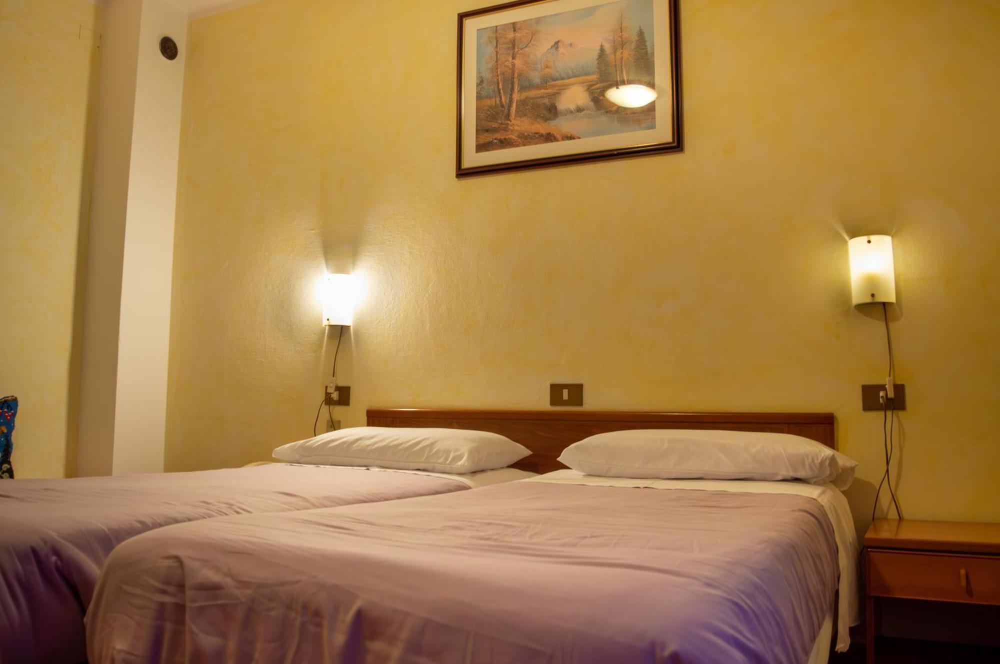 Hotel Serena - Tre Cime Views Auronzo di Cadore Room photo