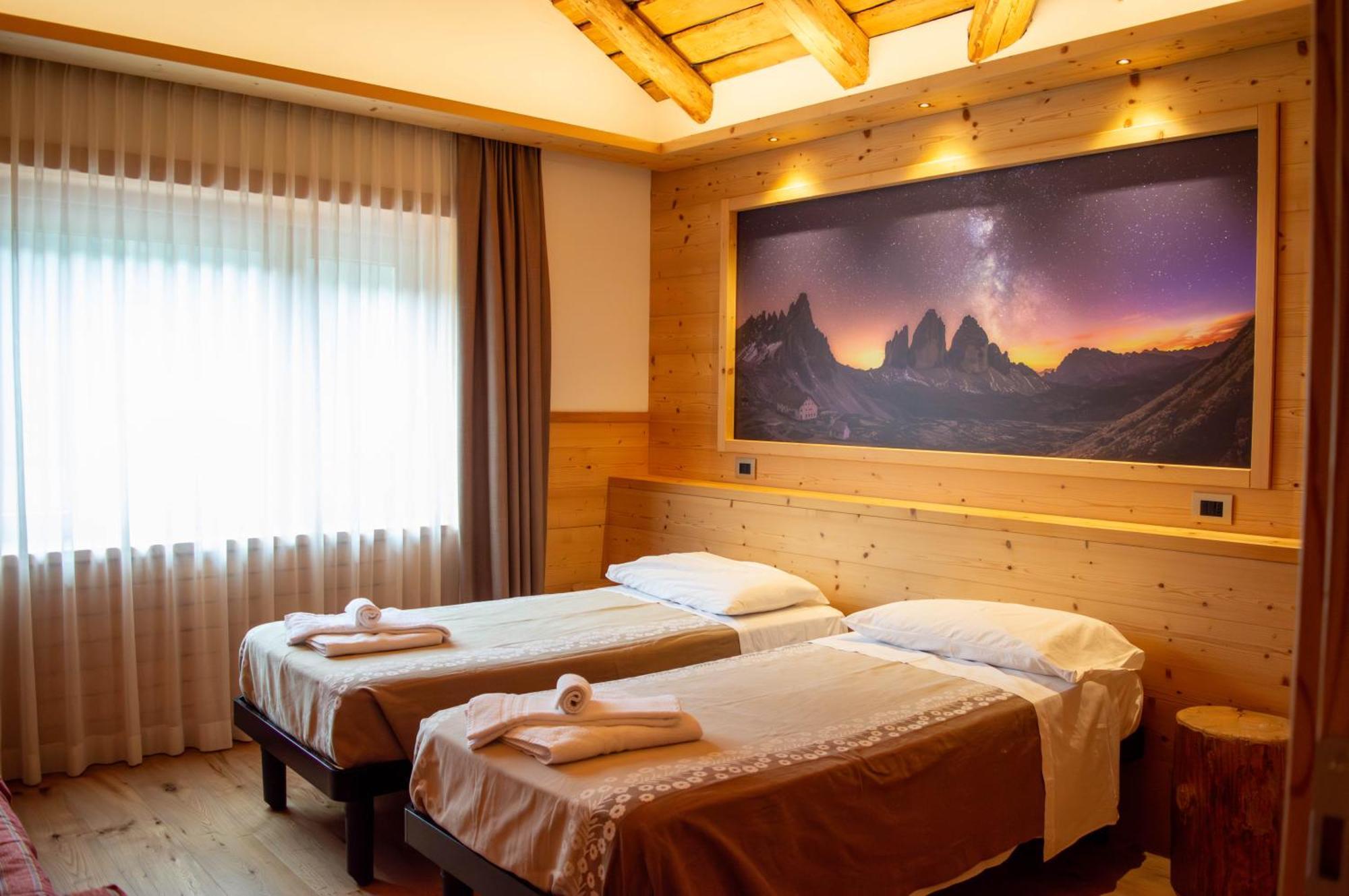 Hotel Serena - Tre Cime Views Auronzo di Cadore Exterior photo